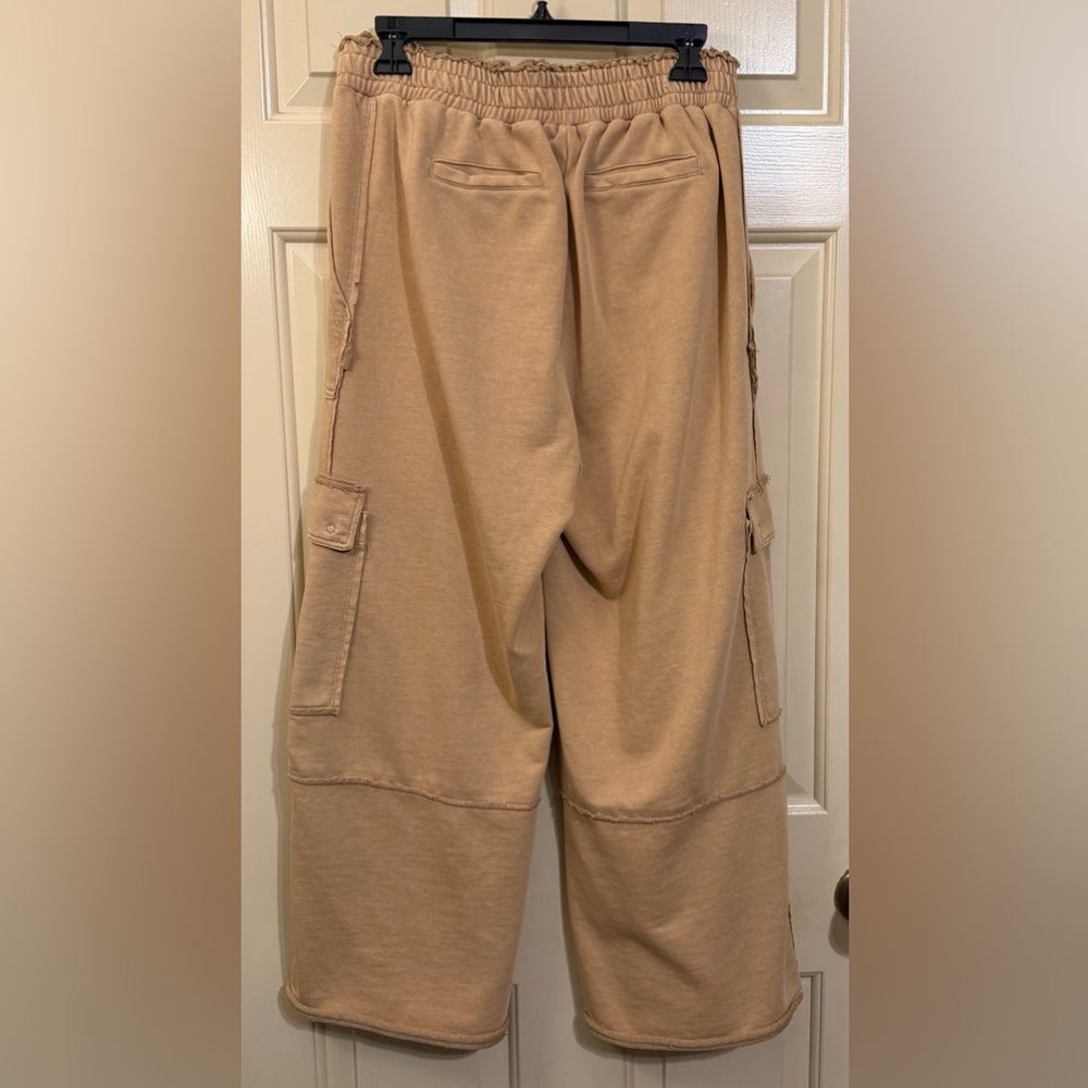 Jade by Jane Wide-Leg Cargo Pants - Picture 6 of 11